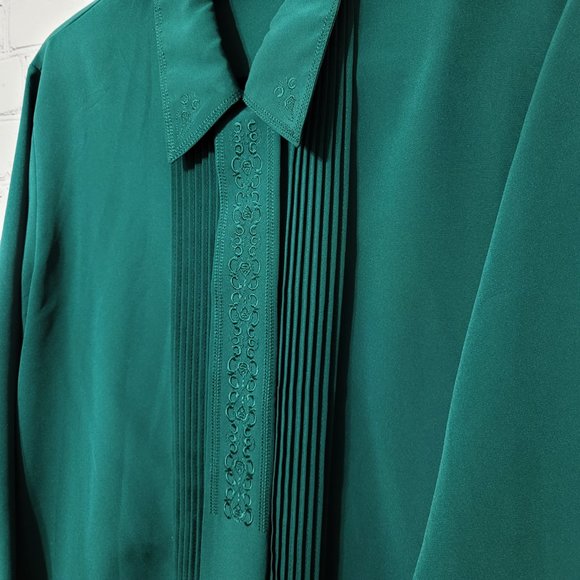 Claudia Richard Green Embroidered Button Front Blouse 10 - Picture 3 of 7